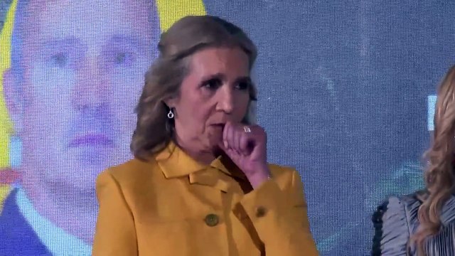 La emoción de la Infanta Elena cuando mencionan a su padre: el gesto que delata a la hija de Juan Carlos