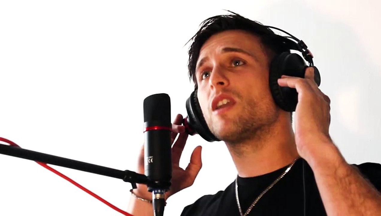 Learn to fly - Andy Music Cover (Foo Fighters) - Giugno 2020