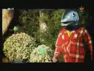 Gong Gong - Beatle fish [2008] bY ZapMan69