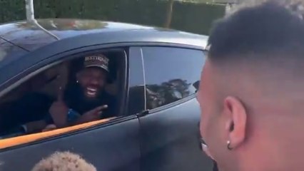 El surrealista momento de Marcus Thuram con un fan idéntico a Lautaro