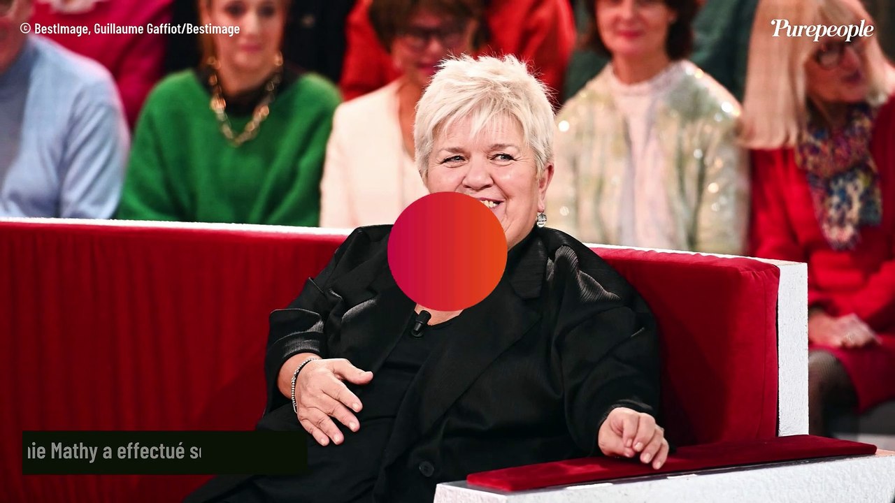 En scooter électrique aux Enfoirés, pour se déplacer, Mimie Mathy ravie d'être de retour : "J'ai choisi d'assumer certains défauts physiques"