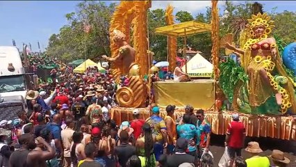 Carnaval 2025: Miles de personas al primer día de culecos en diversos sitios de Azuero
