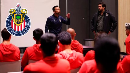 Amaury Vergara presenta a Javier Mier como nuevo Director Deportivo de Chivas