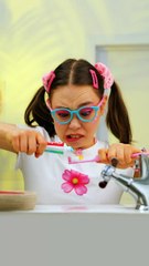 Smart Parenting Gadget To Make Brushing Teeth Mess-Free! ✨ #gadgets #parenting