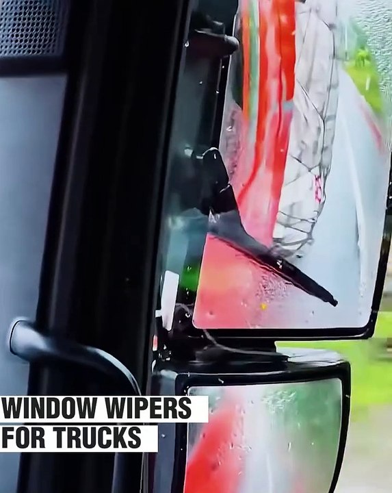 Side window wipers are the best invention!.hd