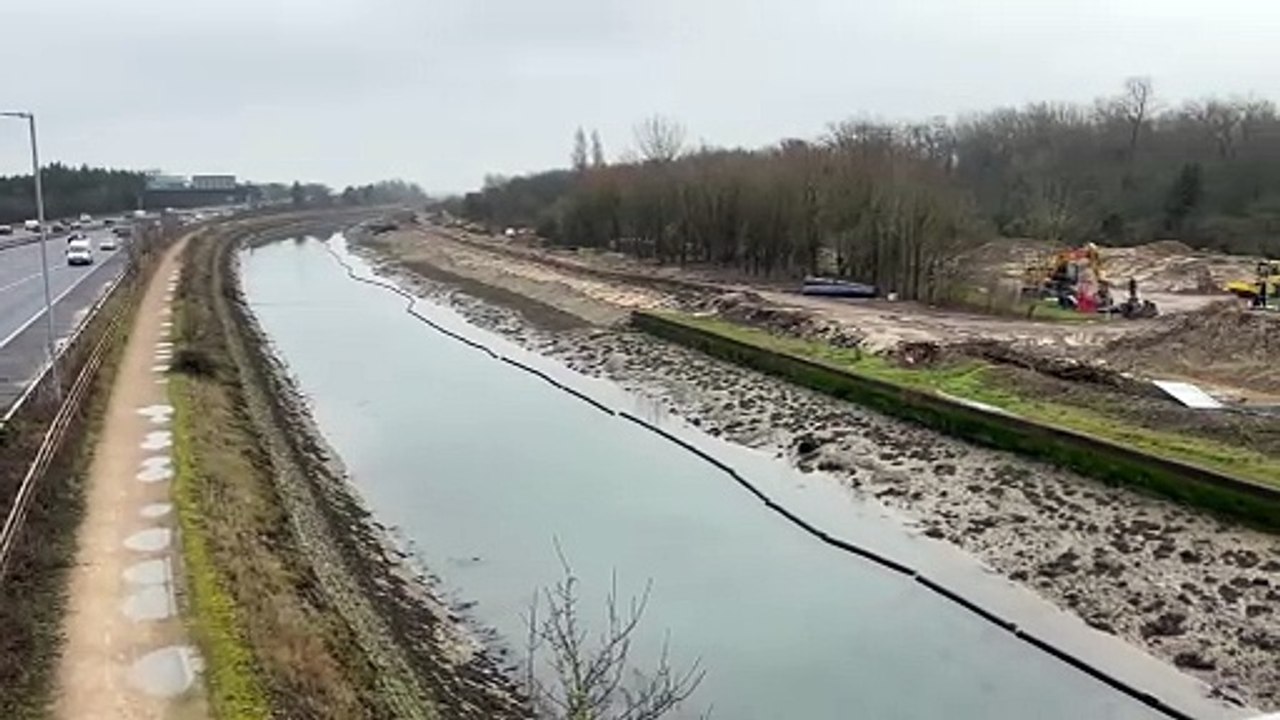 Ports Creek sea defences in progress in Portsmouth