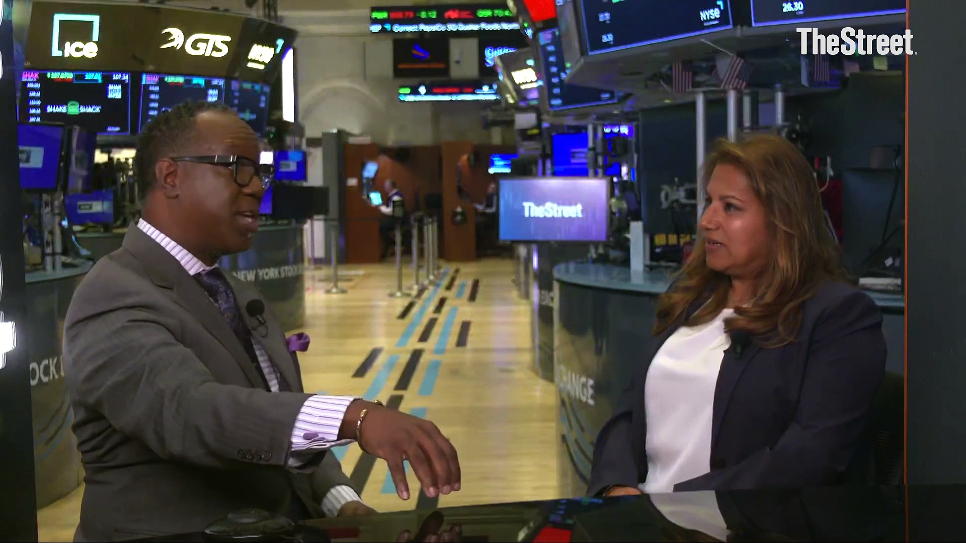 Why retirees should invest in commodities