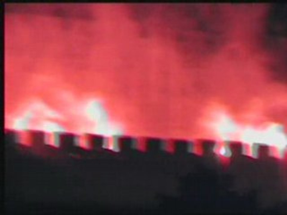 Embrasement sauvage part1 cite carcassonne