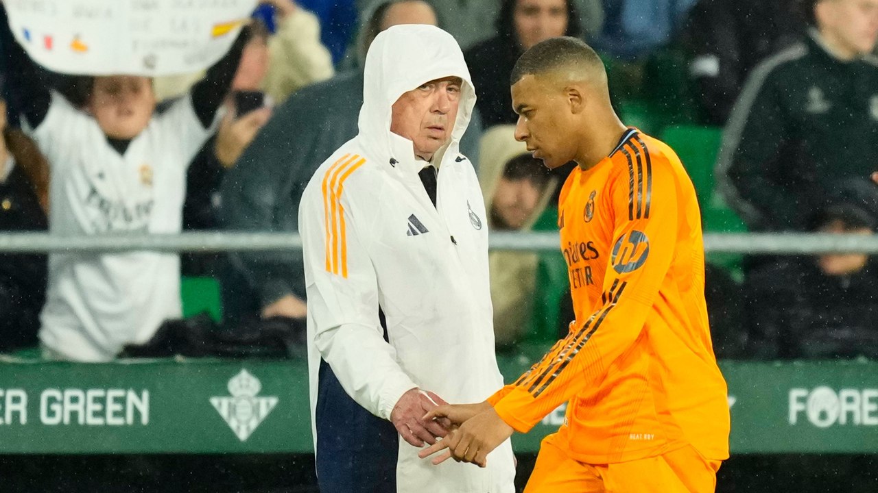 Nach niederlage gegen betis: ancelotti erklärt mbappé-auswechslung