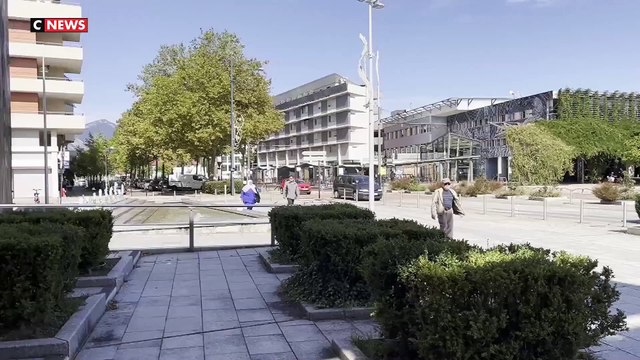 L'école de journalisme de Grenoble pourrait être obligée de déménager pour fuir le trafic de drogue et les fusillades qui se déroulent depuis plusieurs mois à proximité des locaux - Regardez
