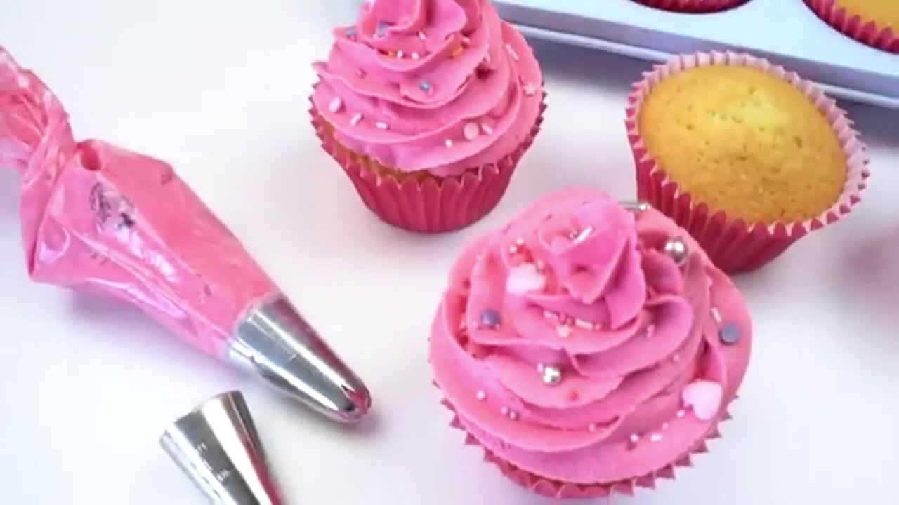 Ultimate Guide To Making The Perfect Cupcake for Beginner's