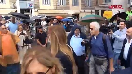 Funerali Luca Giurato, la moglie Daniela Vergara: «Seguiamo il suo esempio»