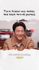 Using mirror magic to take creative selfies Romance In The House Ji Jin hee | Netflix