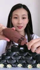 Would You Eat This? #asmr #mukbang #icecream