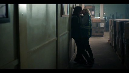 Motherland-Fort-Salem-3x01-Raelle-and-Scylla-I-want-you-so-bad