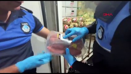 Avcılar'da zabıtalardan gıda denetimi: Tarihi geçmiş ve etiketsiz ürünler bulundu