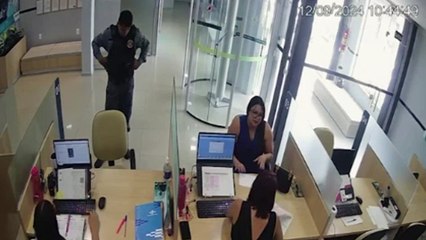 Homem finge ser policial militar e assalta agência financeira em Pinheiro