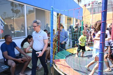 Zema inaugura Creche em Betim e exalta obras de seu mandato