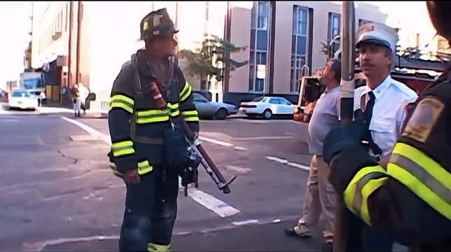 Archives : Le 11 septembre 2001 à New York, le 1er avion heurte le World Trade Center