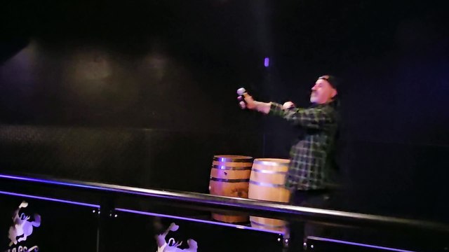 AC/DC – LET ME PUT MY LOVE INTO YOU (PERFORMED LIVE AT THE WESTERNER)