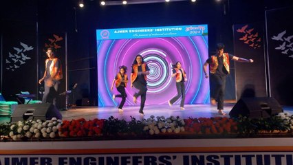 केन्द्रीय बस स्टैंड पर सफाई