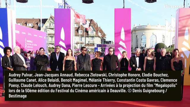 Mélanie Thierry sublime en velours sur le tapis rouge de Deauville, Benoît Magimel amoureux... (PHOTOS)