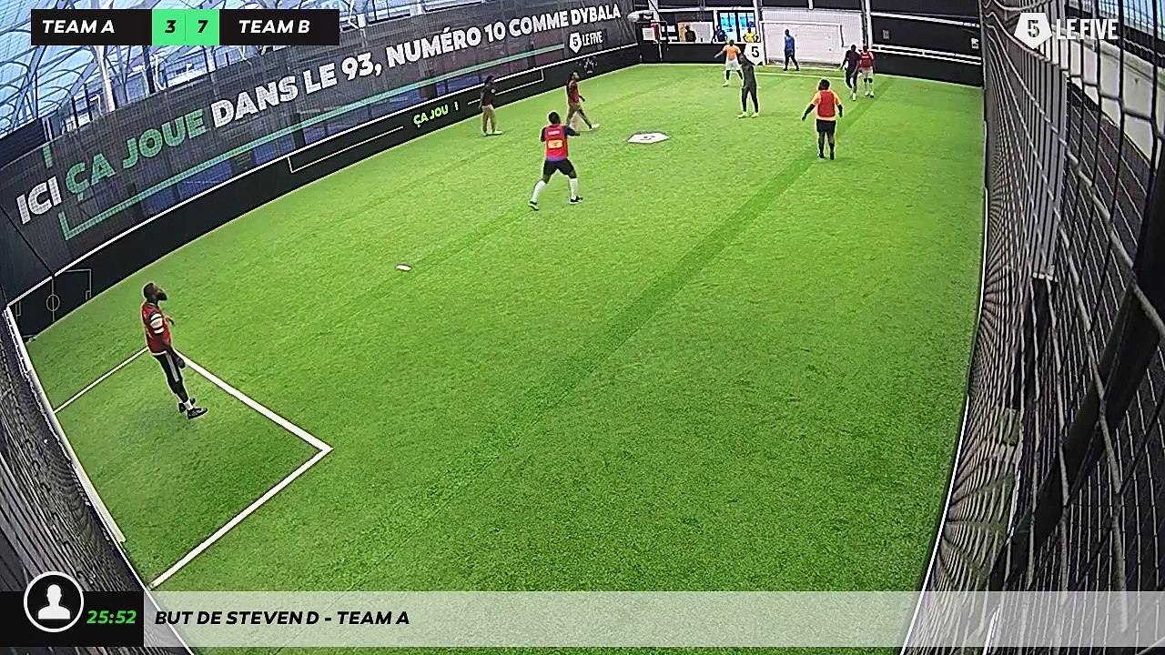 But de Steven D - Team A