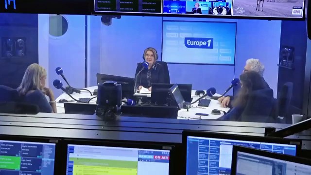 Emmanuel Macron souhaite changer certains vitraux de Notre-Dame de Paris : Didier Rykner a ouvert une pétition pour s'y opposer