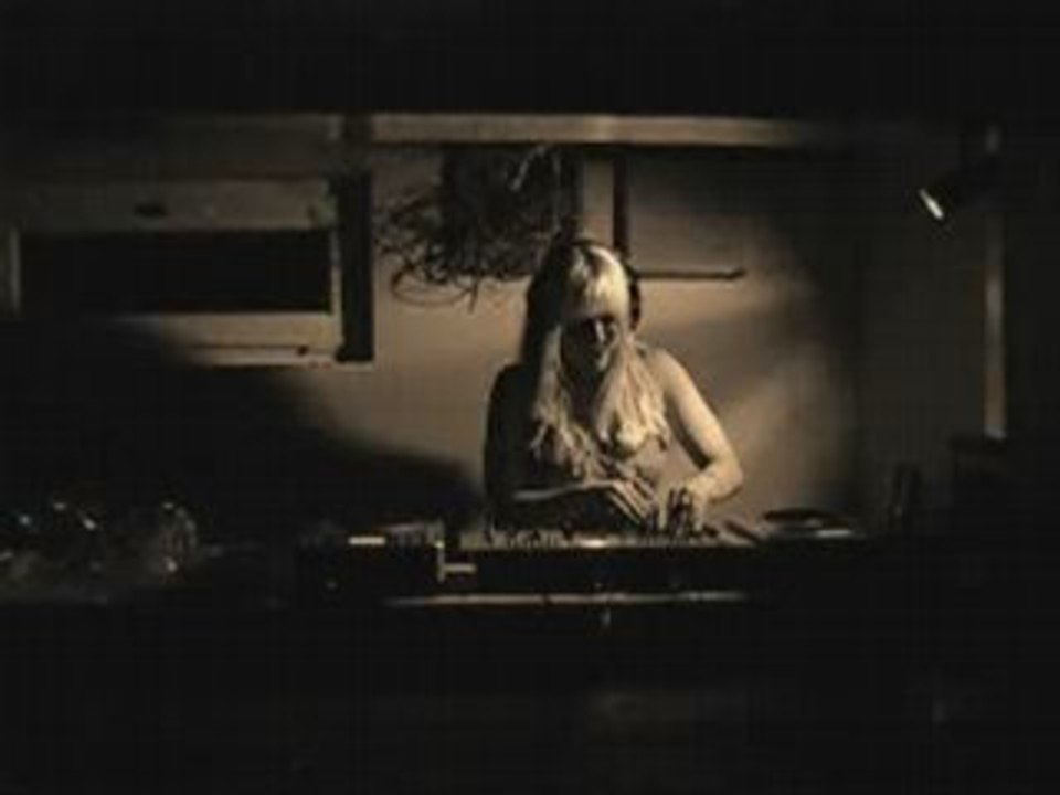 19.04