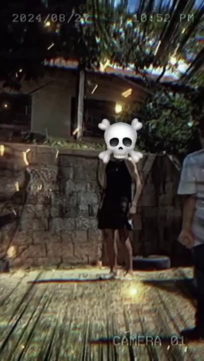 The 2024 BMW i4 is a sleek and powerful electric Gran Coupe that marks a significant step forward for BMW’s electric vehicle lineup. It comes in two main variants- the eDrive40 and the performance-oriented M50.