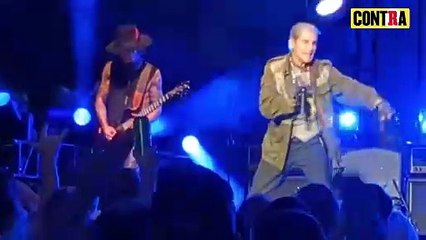 Integrantes de Jane’s Addiction protagonizan pelean en pleno concierto