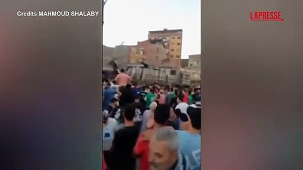 Egitto, scontro tra due treni passeggeri: tre morti e 50 feriti