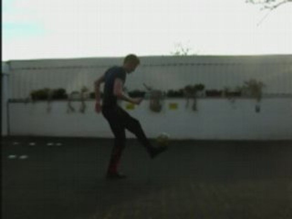 Freestyle soccer is back