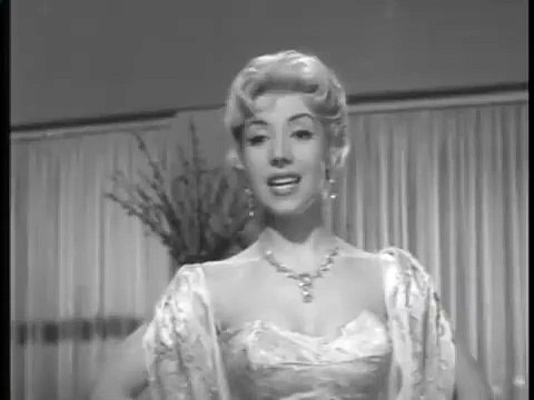 Tin Tan y las modelos (Escuela de modelos) 1960