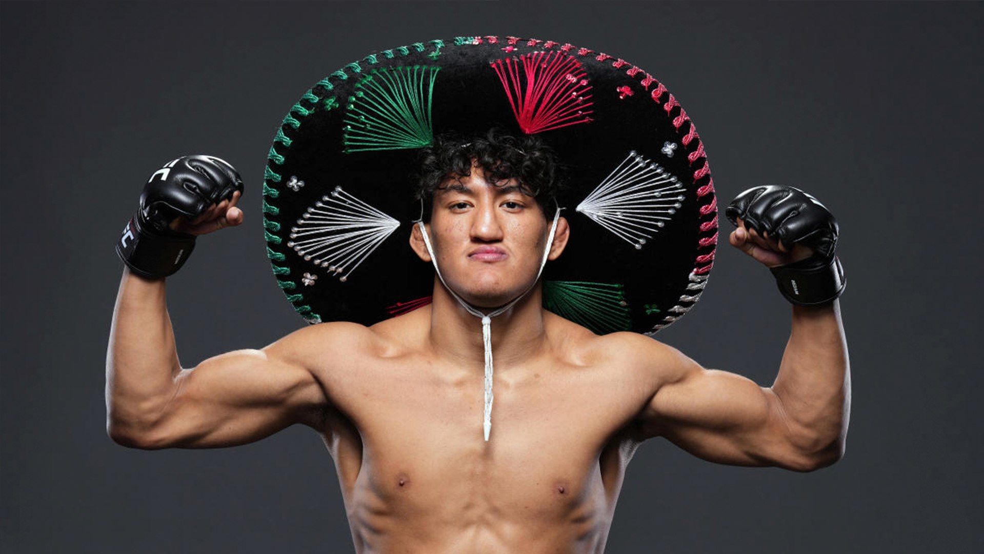 Ral Rosas Jr. es el primer mexicano que triunfa en UFC 306 tras vencer a Aori Quieng en Sphere de Las Vegas