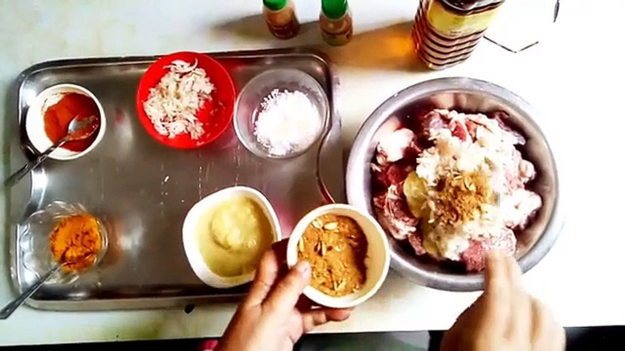পেঁপেঁ আলু দিয়ে গোস্তের ভুনা