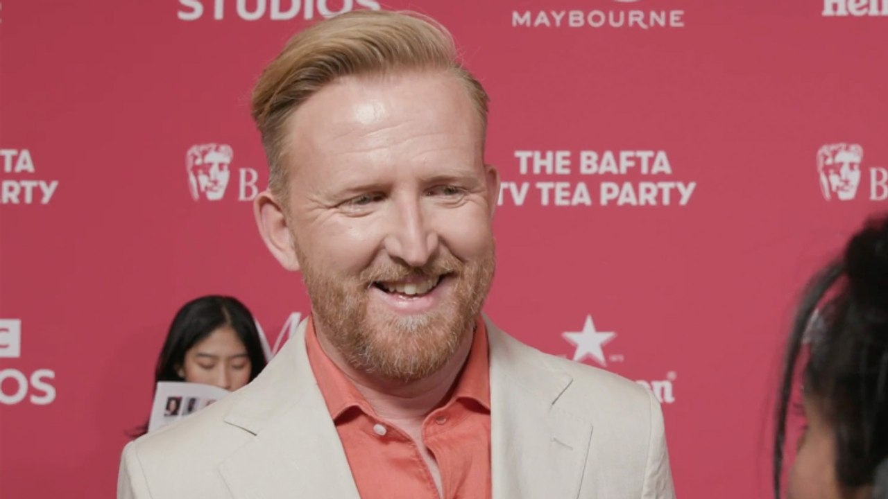 'Baby Reindeer' Star Tom Goodman-Hill Reveals H...