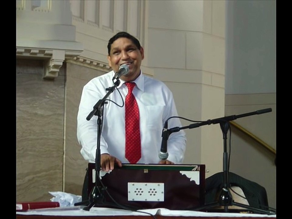 Ernest Mall Geet Aur Zaboor - Aata Hoon Tary Hazur - YouTube