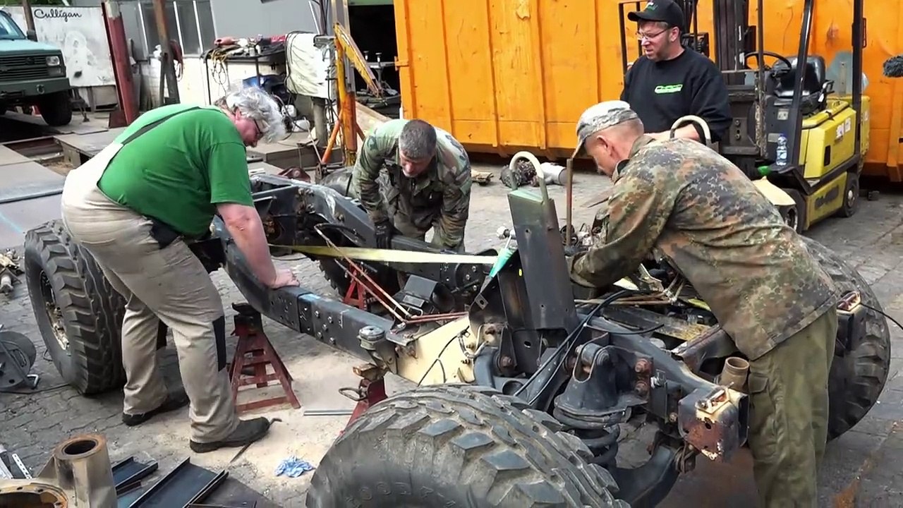 Steel Buddies S07E09-Kurz und Knapp