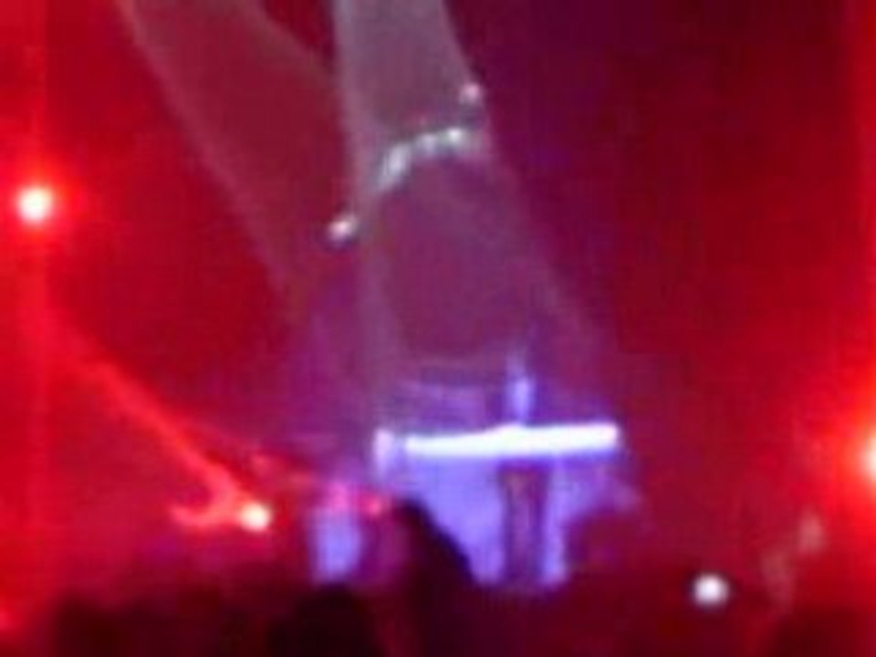 Quentin Bertrand au forum Whatawonderfullworld 1'55 MOV00017