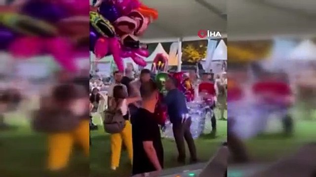 Kavga anları saniye saniye kamerada! Festival alanı boks ringine döndü