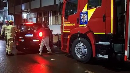Corpo de Bombeiros auxilia PRF na retirada de droga de Jeep interceptado após fuga na BR-277