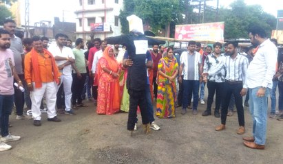 जहाजपुर में बेवाण पर पथराव को लेकर रोष