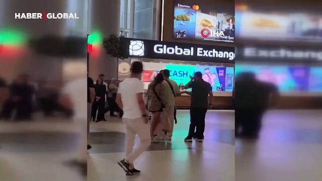 Eski koca, havalimanını birbirine kattı