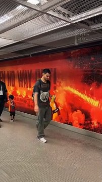 Kaan Ayhan stadı sekerek terk etti