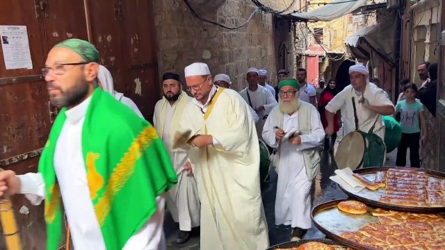 الصوفيون يحتفلون بالمولد النبوي في جنوب لبنان