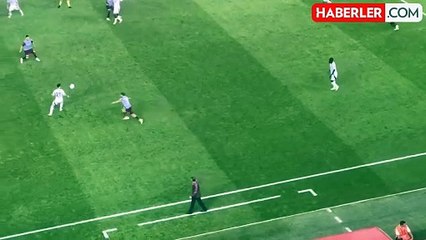 Dev maçta tarihe geçen kırmızı kart! Trabzonspor, Beşiktaş karşısında 10 kişi kaldı