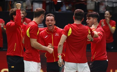 AR 15 SPAIN DAVIS OOV