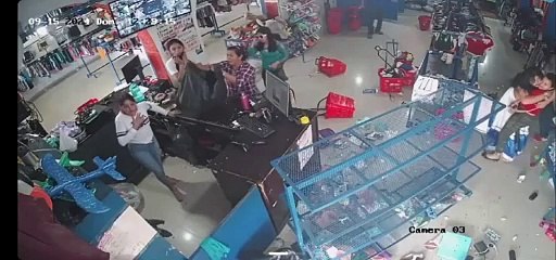 Carro embiste a menores tras desfiles en Santa Rosa de Copán