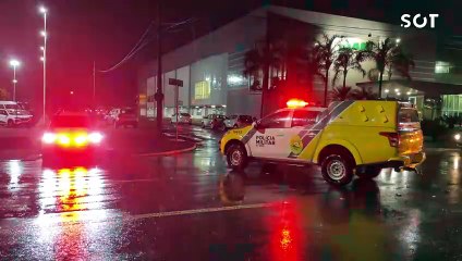Homem é morto a tiros em ponto de ônibus no Bairro Pacaembu, em Cascavel